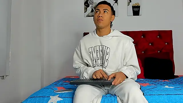 Liamsubtle01 online show from 11, 3, 2026