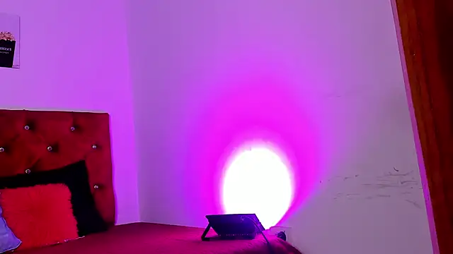 Liamsubtle01 online show from 31, 3, 2026