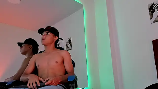 Liamsubtle01 online show from 14, 3, 2026