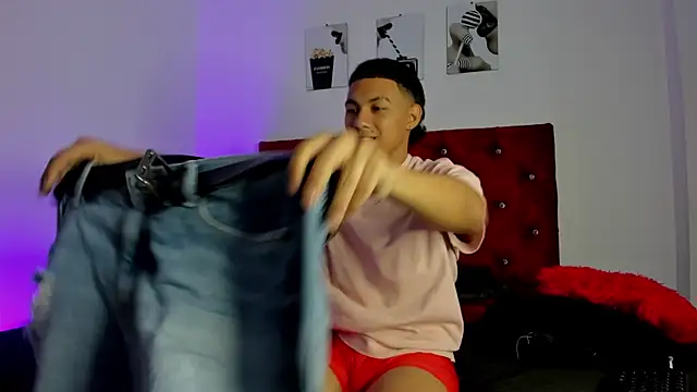 Liamsubtle01 online show from 12, 1, 2026