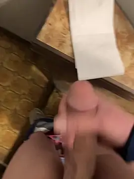 Nutsohard online show from 4, 2, 2026