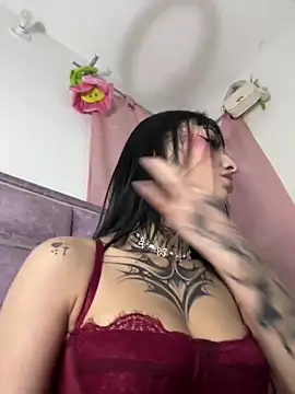 Snapshot of dulce-katt chatting on 18, 3, 2026 dulce-katt online show from 18, 3, 2026