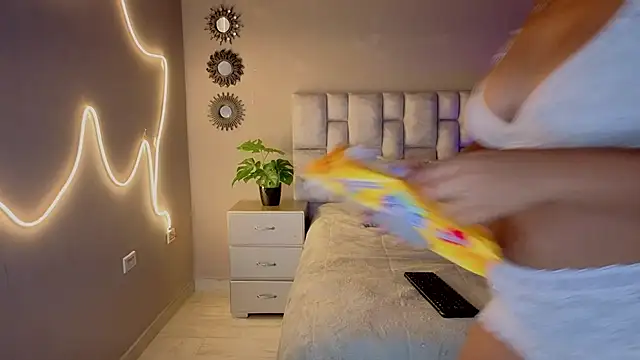  liiss online show from 25, 2, 2026