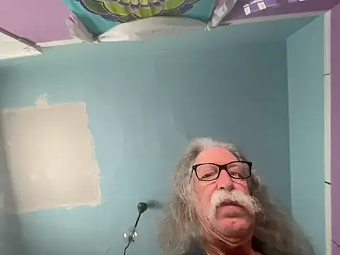 LickYourYoni online show from 28, 2, 2026