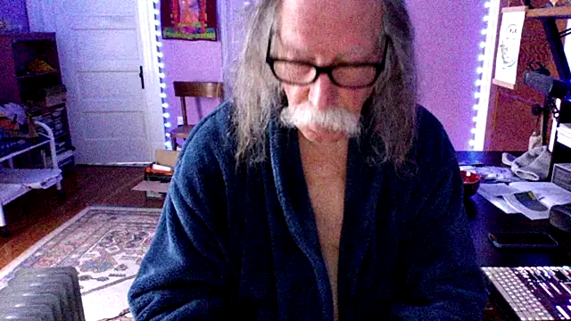 LickYourYoni online show from 13, 4, 2026