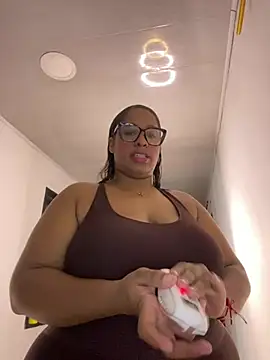 Snapshot of NataliaMillers chatting on 2, 7, 2026 NataliaMillers online show from 2, 7, 2026