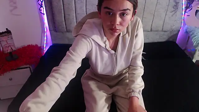 sofiaspring online show from 14, 2, 2026