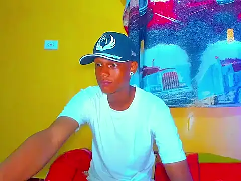 aunstin mohamme online show from 18, 4, 2026