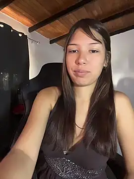Kitty20205 online show from 13, 7, 2026