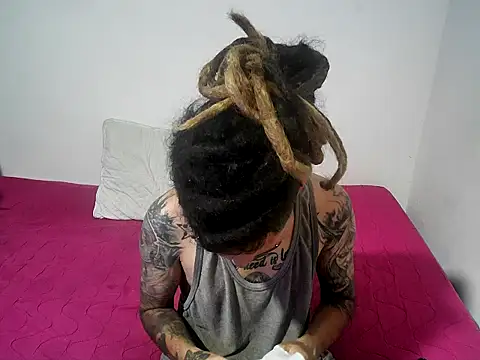 steffandjoshh420 online show from 7, 3, 2026