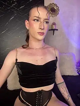 Snapshot of Alana_Stone chatting on 18, 5, 2026 Alana Stone online show from 18, 5, 2026