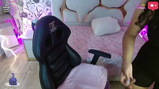 TATTI TAY online show from 24, 2, 2026