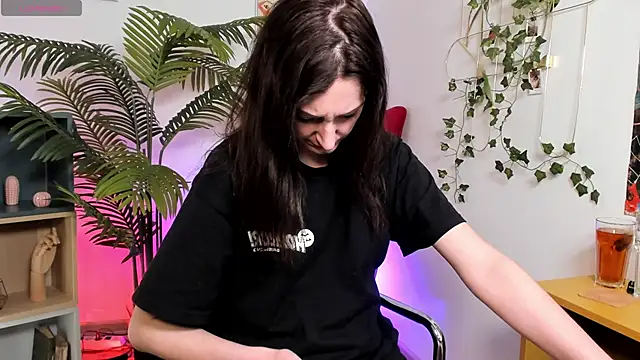 Ruby blossom  online show from 15, 1, 2026