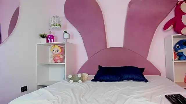 Nicki Ripperton online show from 10, 1, 2026