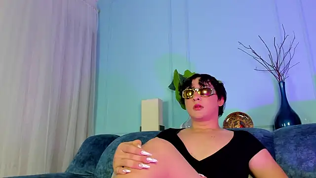 Nicki Ripperton online show from 7, 1, 2026