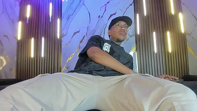 ThiagoBerry online show from 2, 2, 2026