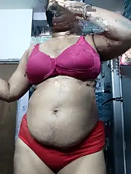 pinkisaha75 online show from 8, 4, 2026