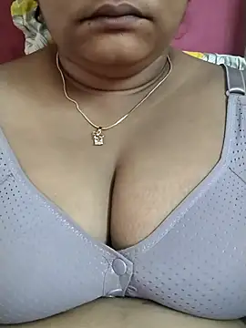 pinkisaha75 online show from 12, 4, 2026