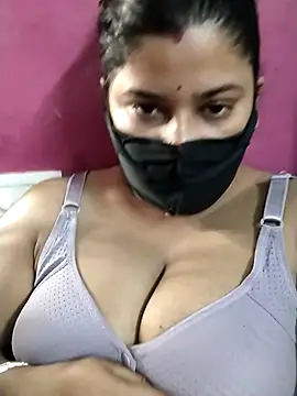 pinkisaha75 online show from 4, 4, 2026