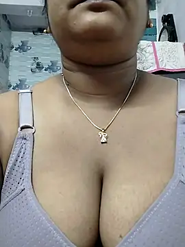 pinkisaha75 online show from 11, 4, 2026