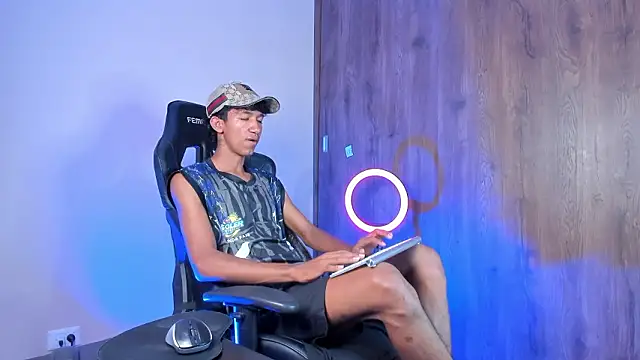 neitan miller  online show from 18, 2, 2026