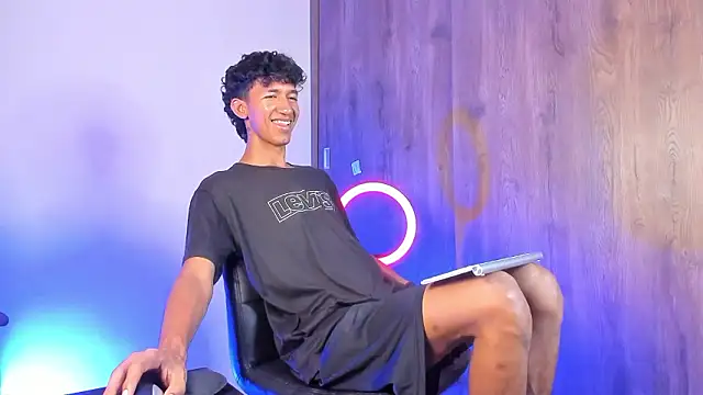 neitan miller  online show from 28, 2, 2026