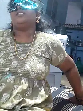 divyasree1431 online show from 19, 4, 2026