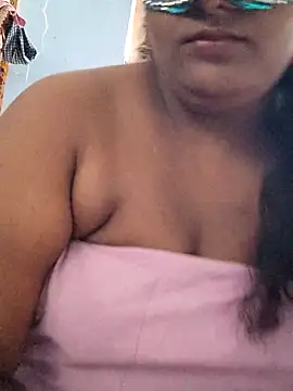 Snapshot of divyasree1431 chatting on 11, 6, 2026 divyasree1431 online show from 11, 6, 2026
