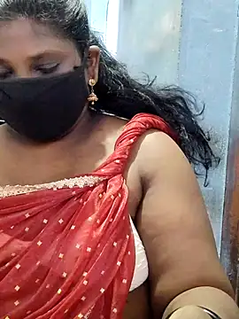 Snapshot of divyasree1431 chatting on 1, 7, 2026 divyasree1431 online show from 1, 7, 2026