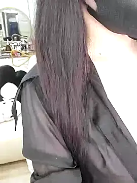 Pari Kilian22 online show from 1, 3, 2026