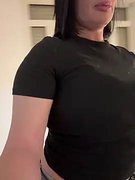 Maya-www online show from 13, 2, 2026