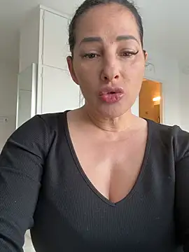 Maya-www online show from 1, 3, 2026