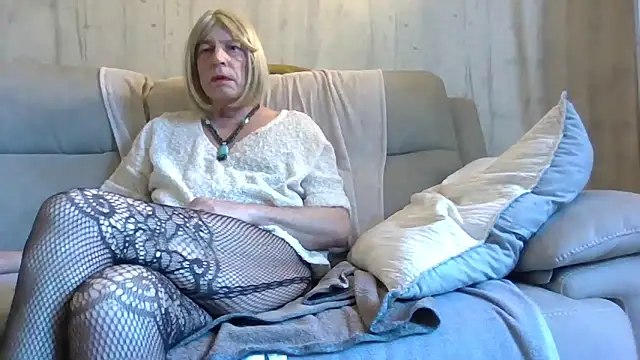 Helinetrav online show from 20, 3, 2026