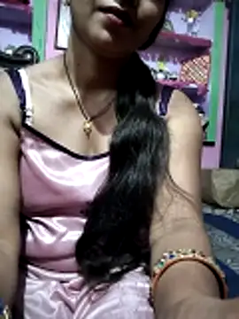 Nilam cute online show from 25, 2, 2026