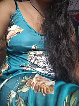 Snapshot of Nilam_cute chatting on 9, 6, 2026 Nilam cute online show from 9, 6, 2026