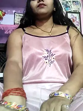 Nilam cute online show from 17, 2, 2026