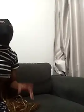 kktb lisa online show from 5, 3, 2026