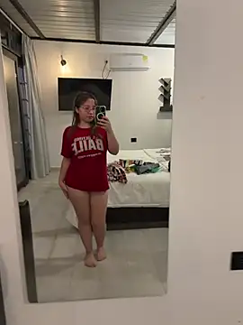 AliciaWhite nt online show from 4, 5, 2026