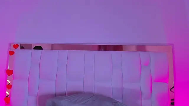 AliciaWhite nt online show from 10, 4, 2026