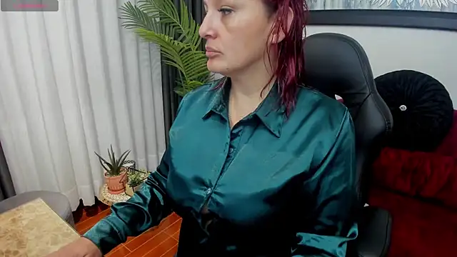 VictoriaPaker online show from 18, 4, 2026