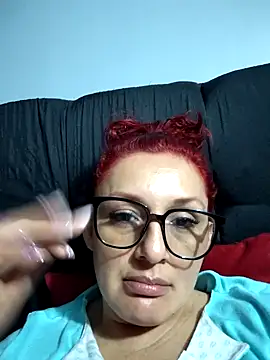 VictoriaPaker online show from 6, 3, 2026