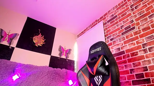 Snapshot of Engel_boss chatting on 9, 7, 2026 Engel boss online show from 9, 7, 2026