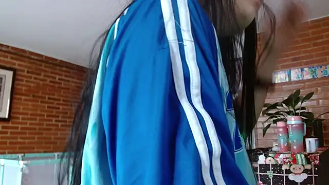 Lia rouse04 online show from 8, 4, 2026