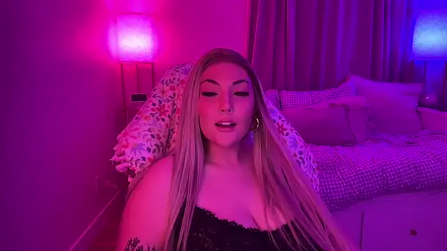 BellaMarieXO online show from 15, 3, 2026