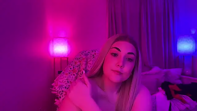 BellaMarieXO online show from 26, 3, 2026