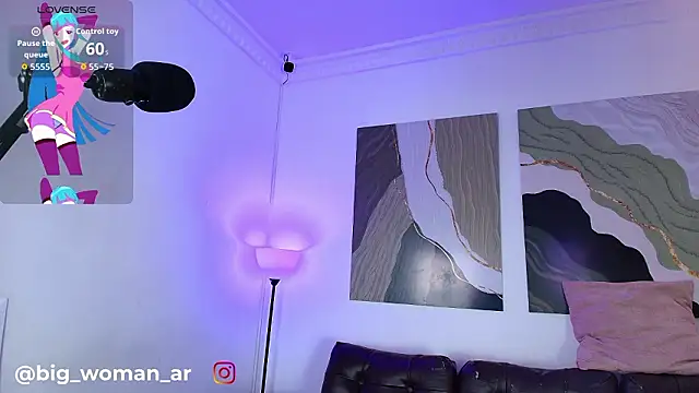 big woman online show from 12, 2, 2026