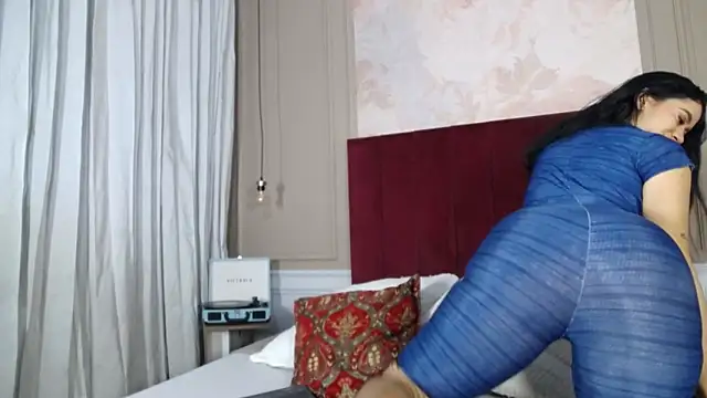 GiaTegel online show from 19, 3, 2026