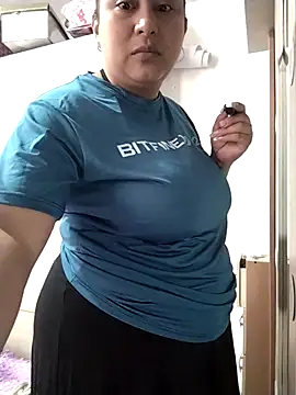 SexyandnaughtyLatinos online show from 20, 2, 2026