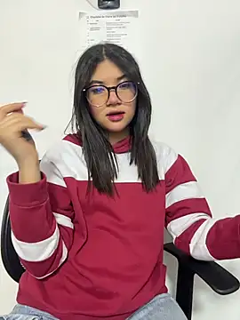  Queen love2 online show from 14, 2, 2026