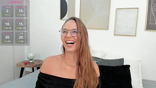 Snapshot of Julianneharris chatting on 24, 4, 2026 Julianneharris online show from 24, 4, 2026